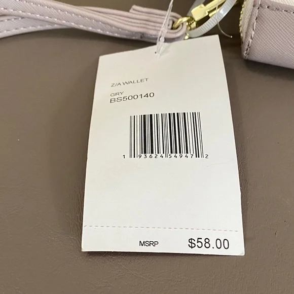 NWT BETSEY JOHNSON Floral Wallet with Pink Flowers - Picture 7 of 8